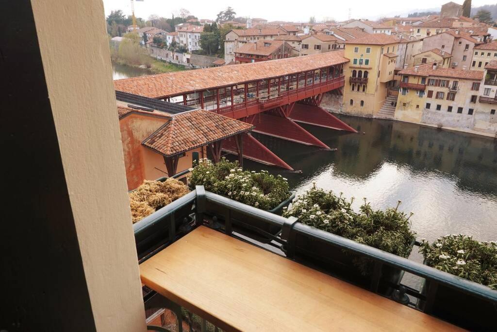 Palladio Bridge Penthouse Apartment Bassano del Grappa Exterior foto